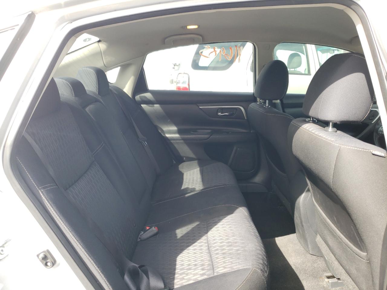 Photo 6 from auction – 2017 NISSAN ALTIMA 2.5 with VIN 1N4AL3AP0HC247043