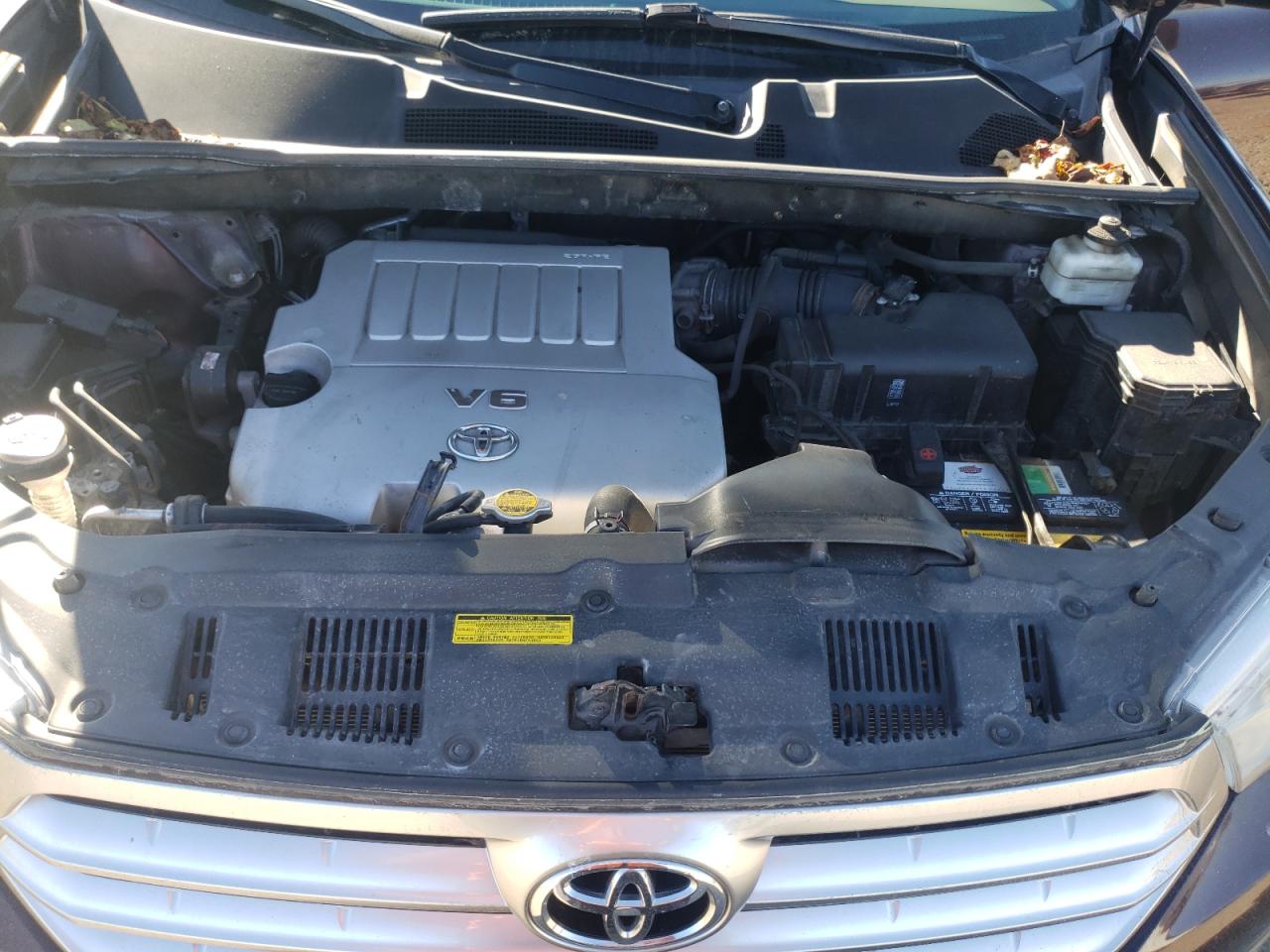 Photo 7 from auction – 2011 TOYOTA HIGHLANDER with VIN 5TDBK3EH8BS050700