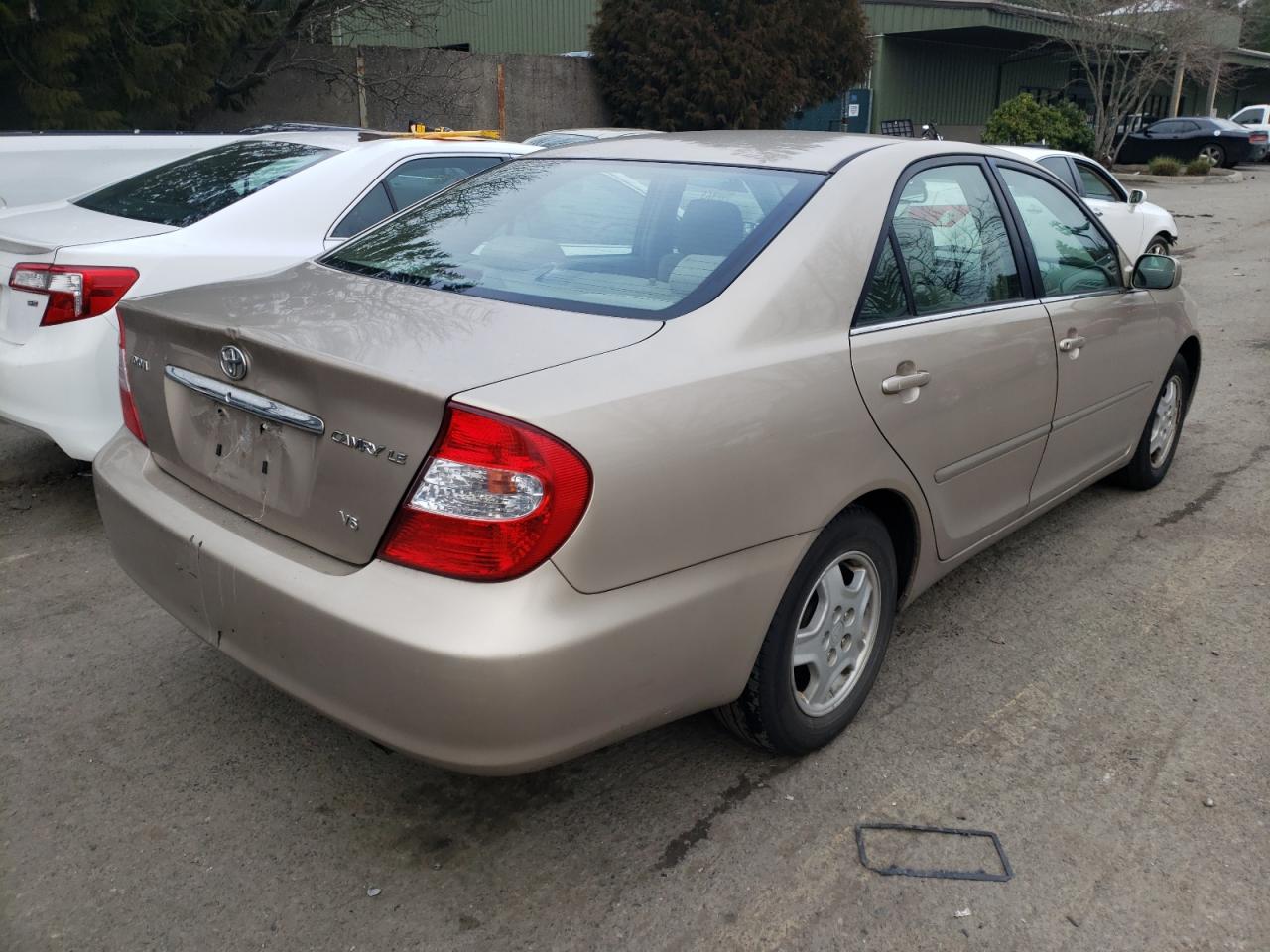 Photo 4 from auction – 2002 TOYOTA CAMRY LE with VIN 4T1BF32K52U022834