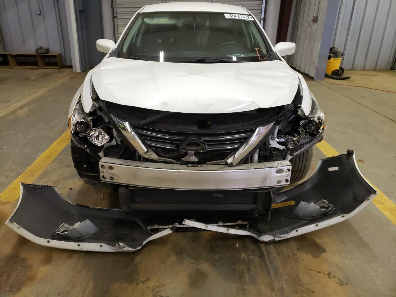 Photo 9 from auction – 2016 NISSAN ALTIMA 2.5 with VIN 1N4AL3APXGN352787