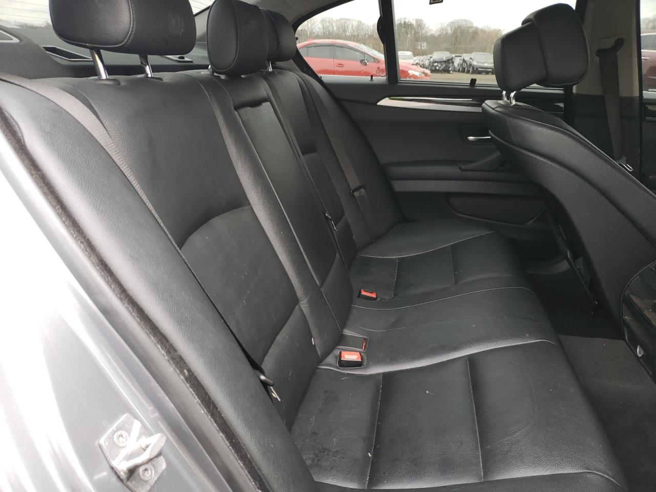 Photo 6 from auction – 2011 BMW 535 XI with VIN WBAFU7C51BC871664