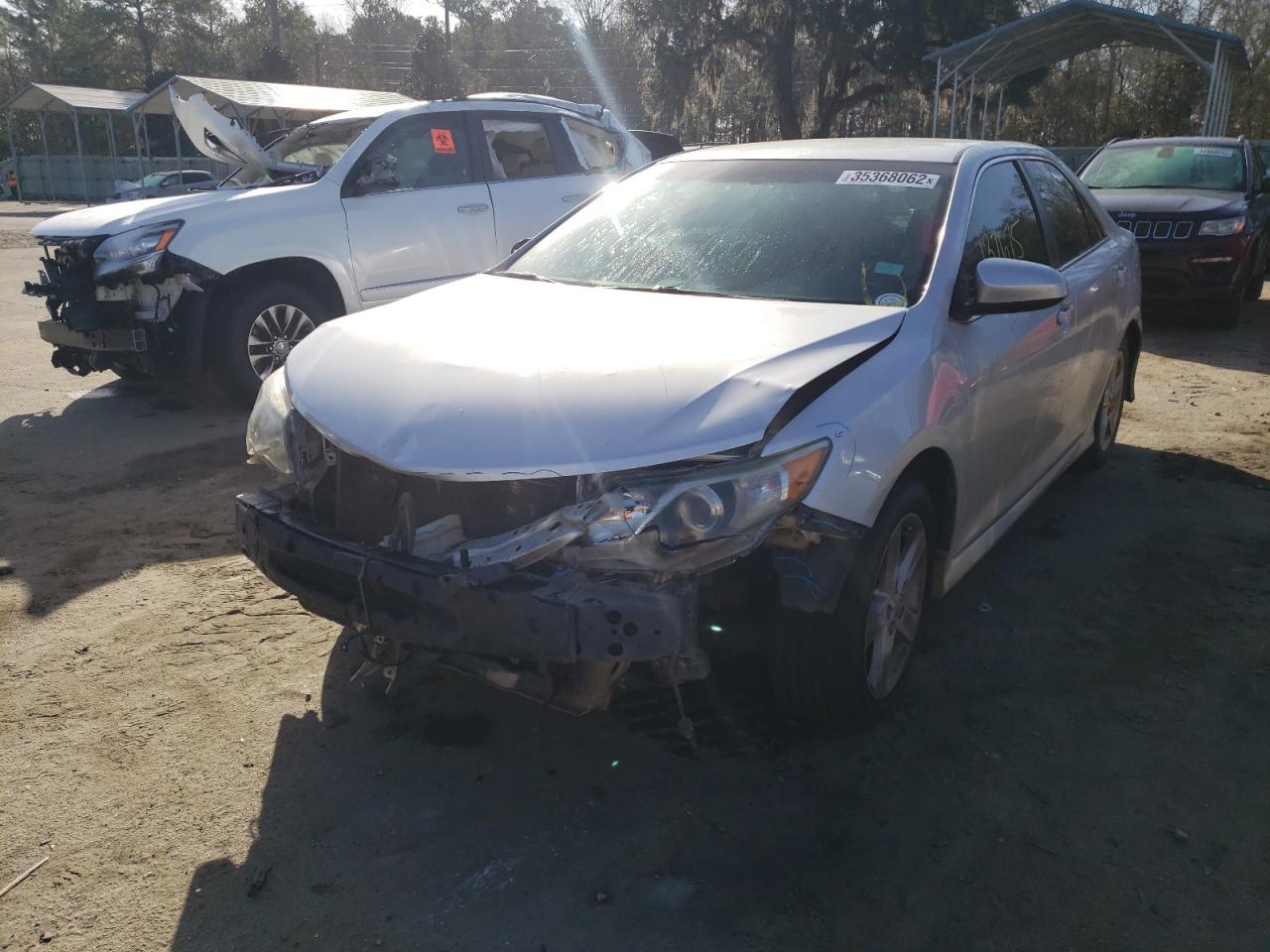 Photo 2 from auction – 2014 TOYOTA CAMRY L with VIN 4T1BF1FK2EU374496