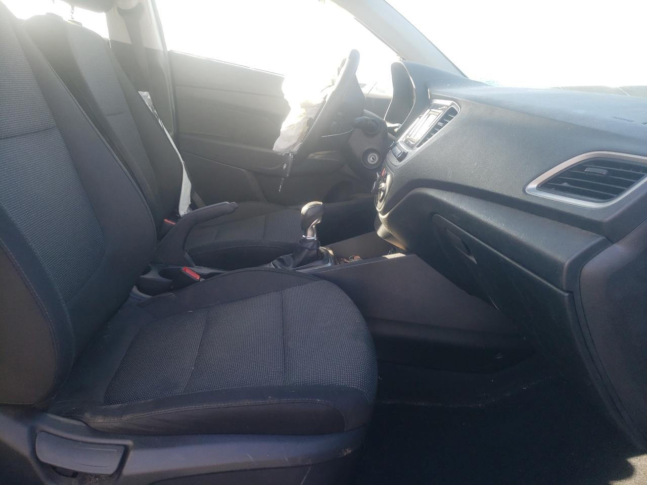 Photo 5 from auction – 2019 HYUNDAI ACCENT SE with VIN 3KPC24A35KE074287