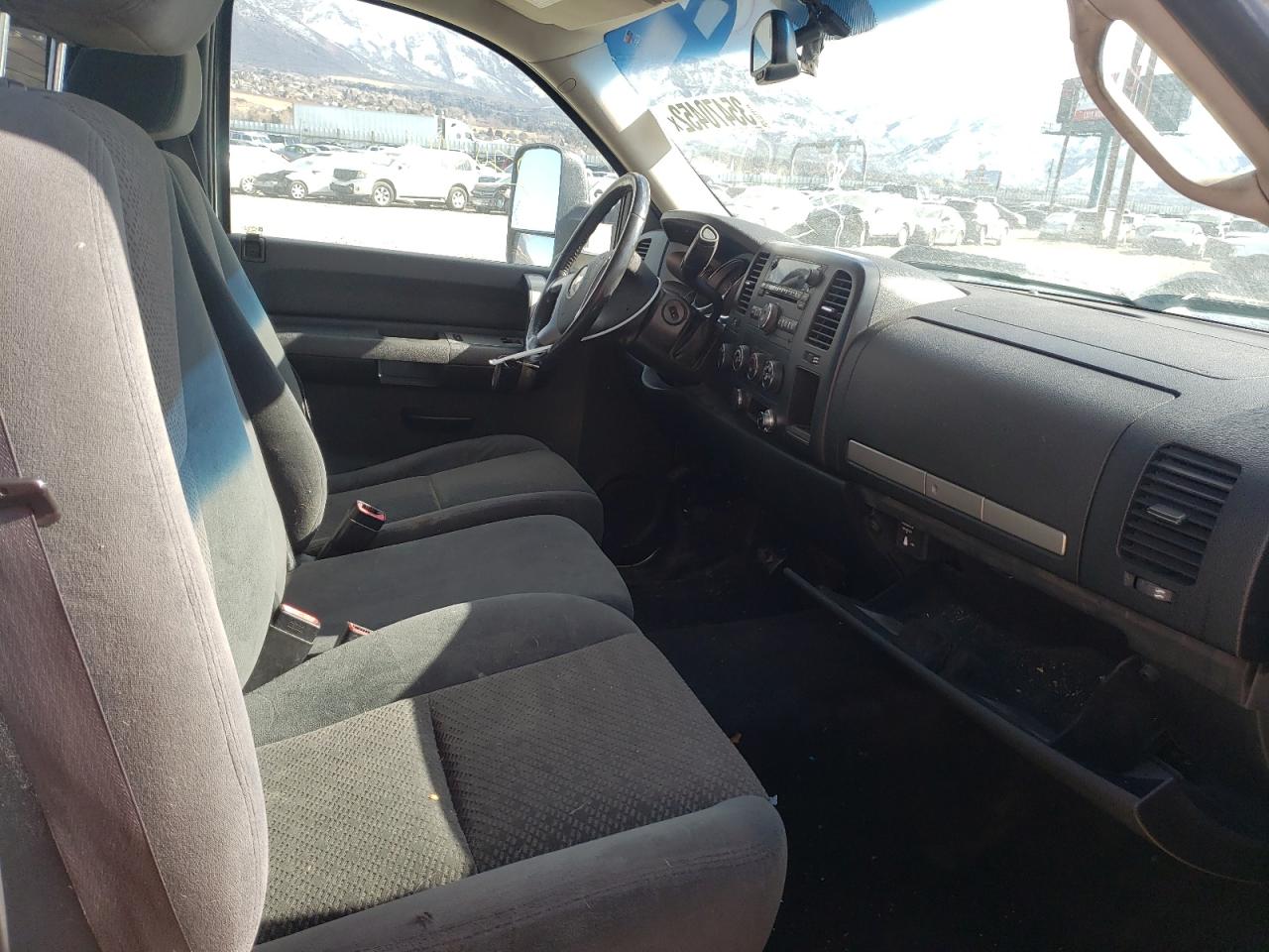 Photo 5 from auction – 2007 CHEVROLET SILVERADO with VIN 1GCHK24K27E566582