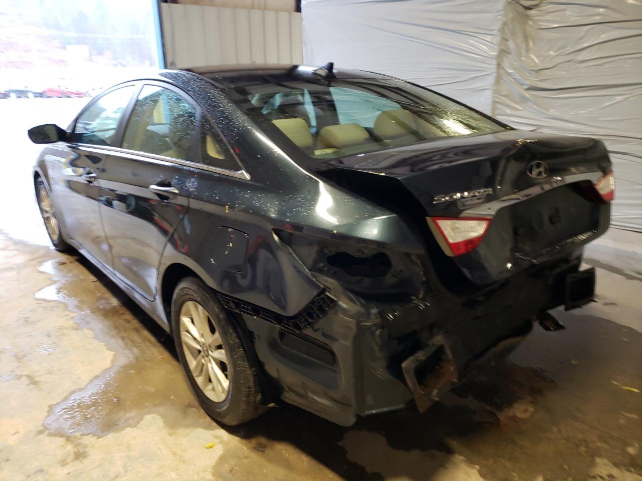 Photo 3 from auction – 2011 HYUNDAI SONATA GLS with VIN 5NPEB4AC2BH024600