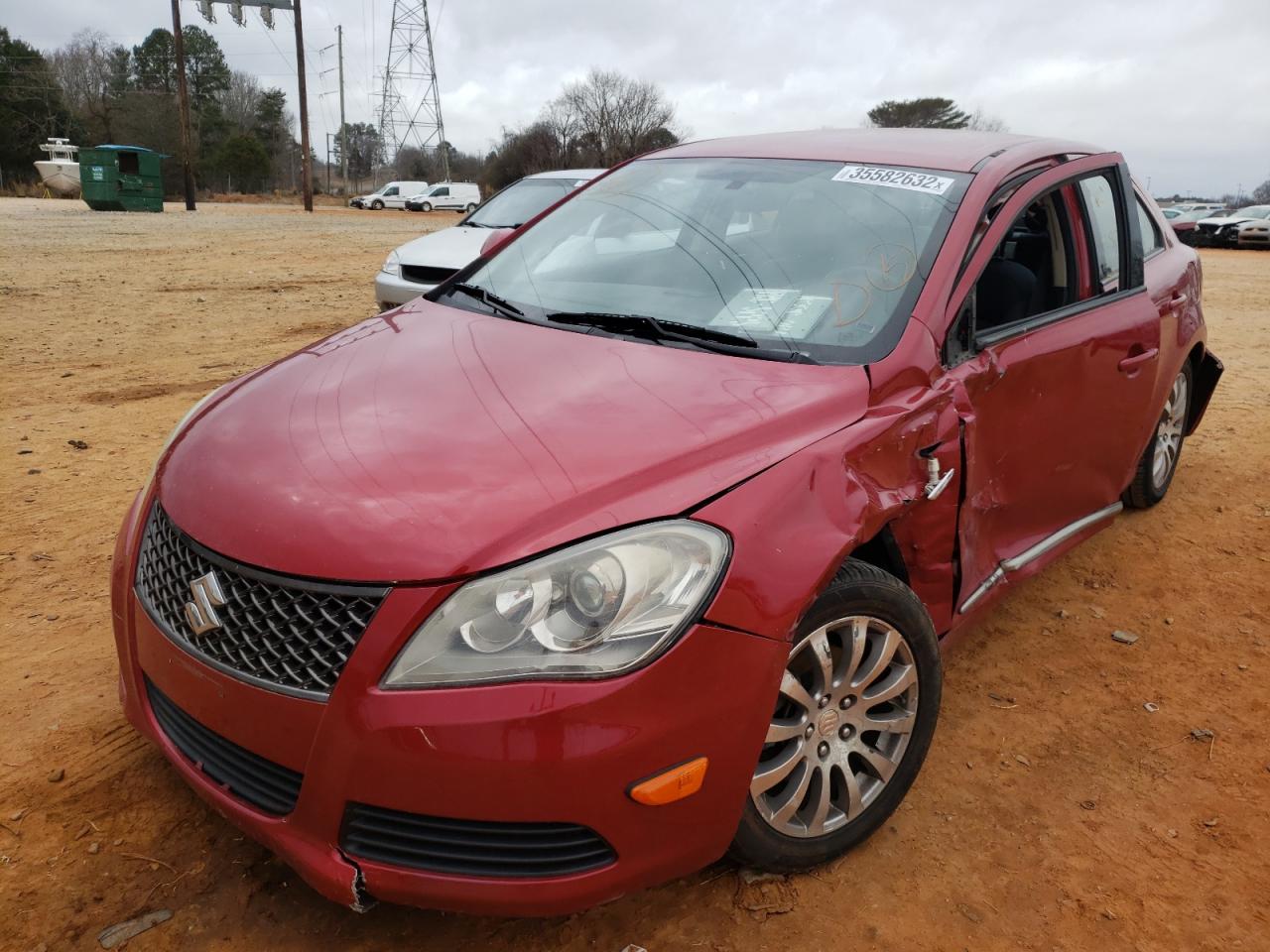 Photo 2 from auction – 2013 SUZUKI KIZASHI SE with VIN JS2RE9A39D6100239