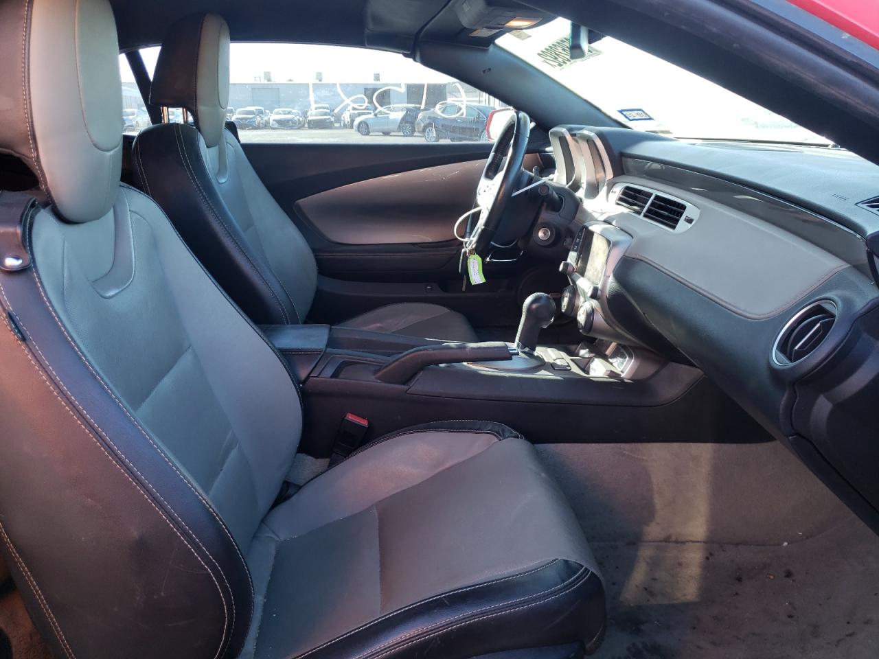 Photo 5 from auction – 2015 CHEVROLET CAMARO LT with VIN 2G1FF3D32F9213635