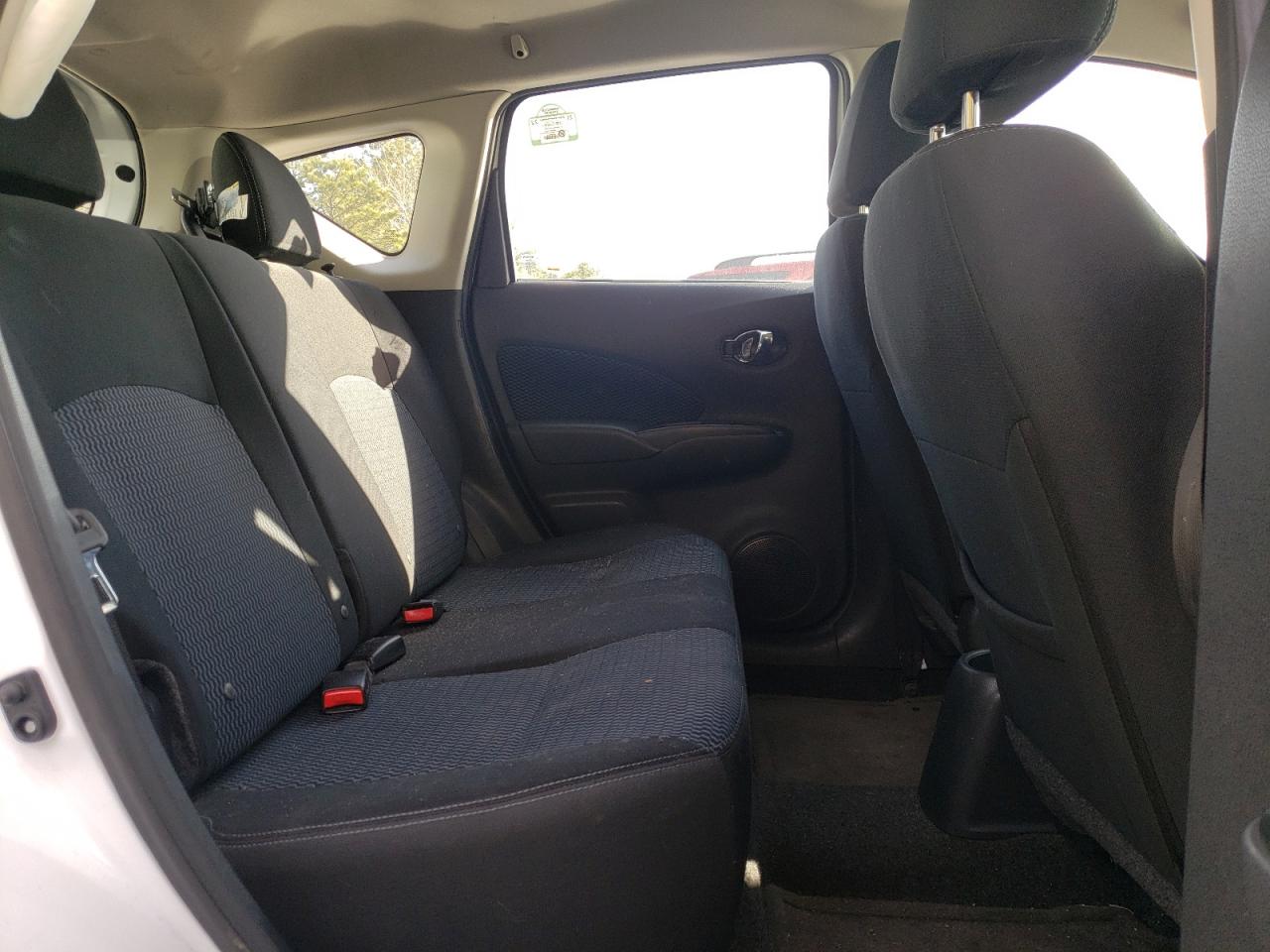 Photo 6 from auction – 2017 NISSAN VERSA NOTE with VIN 3N1CE2CP4HL361980