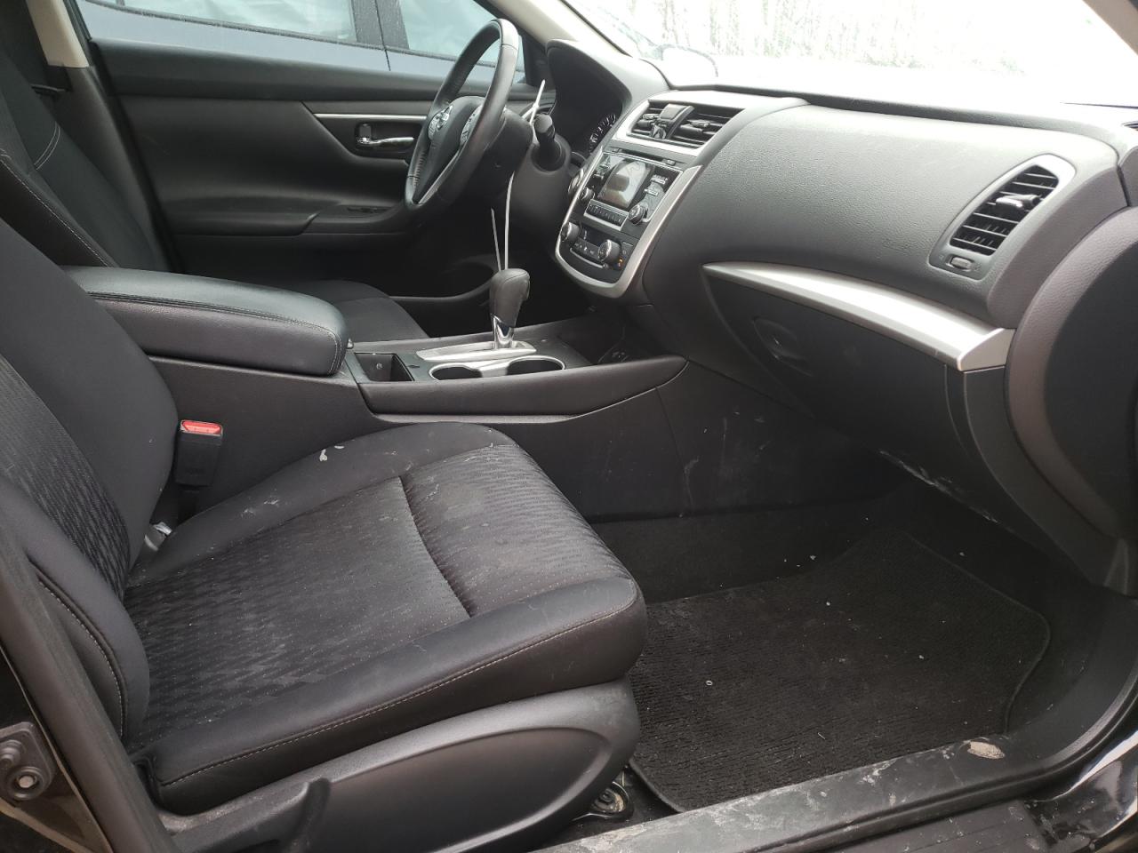 Photo 5 from auction – 2017 NISSAN ALTIMA 2.5 with VIN 1N4AL3AP6HC263389