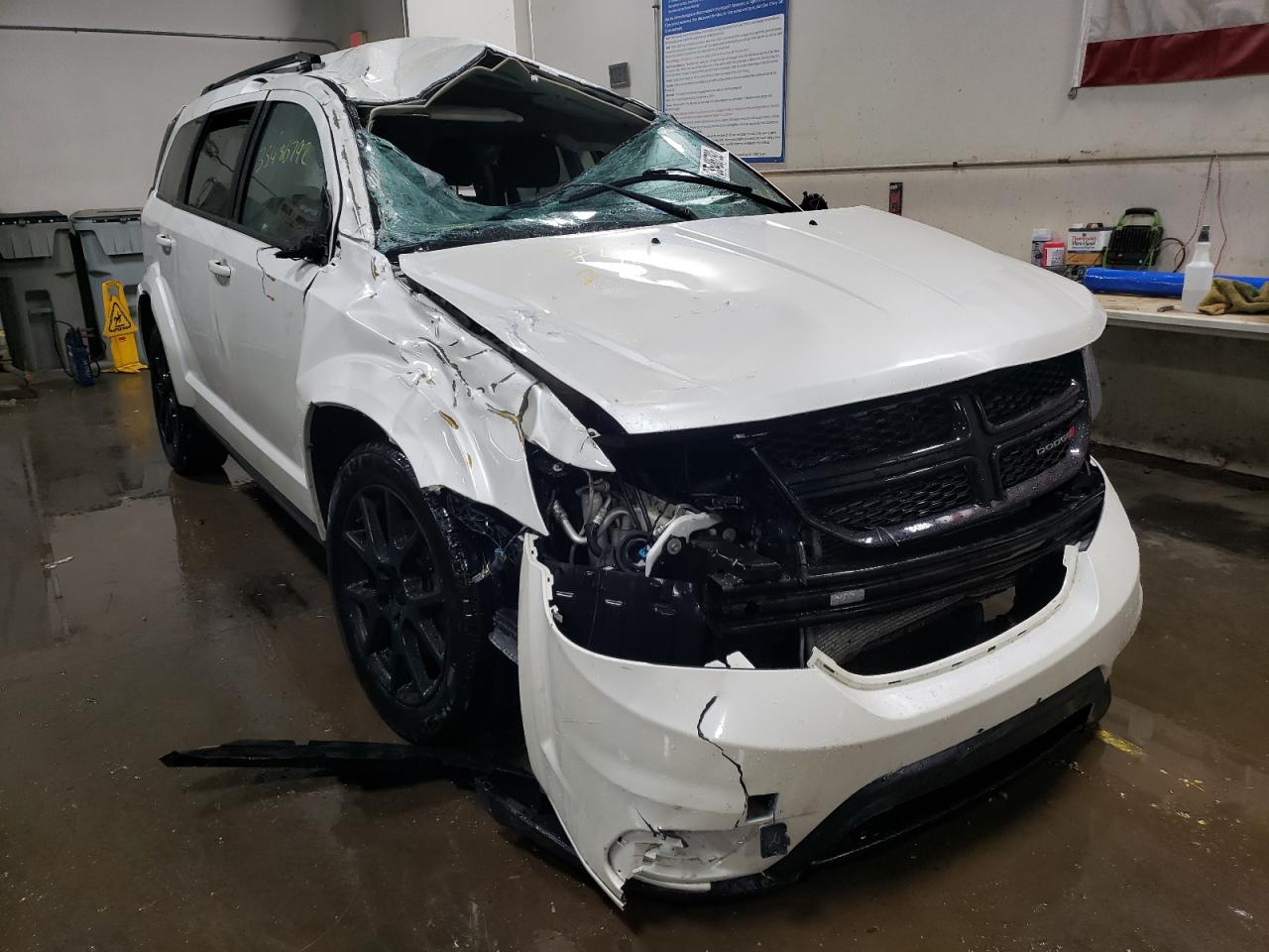 DODGE JOURNEY SX 2017 with VIN 3C4PDCBG1HT520351 - Photo from auction