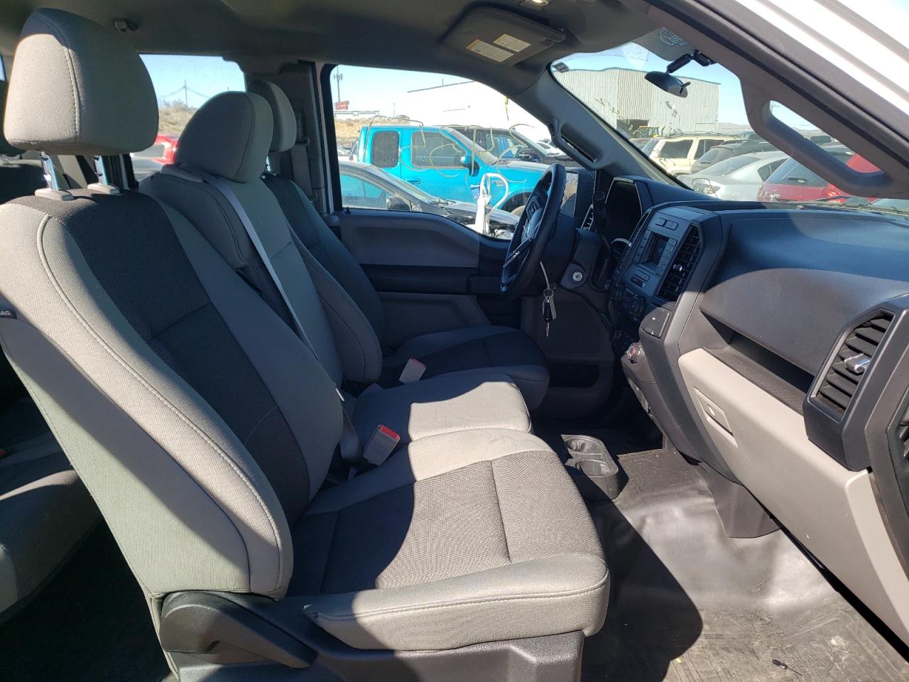 Photo 5 from auction – 2018 FORD F150 SUPER with VIN 1FTEX1EP8JKD60619