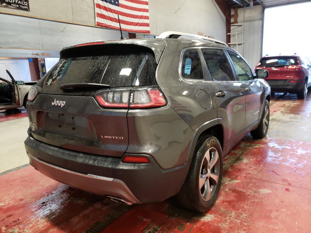 Photo 4 from auction – 2019 JEEP CHEROKEE L with VIN 1C4PJMDX6KD236500