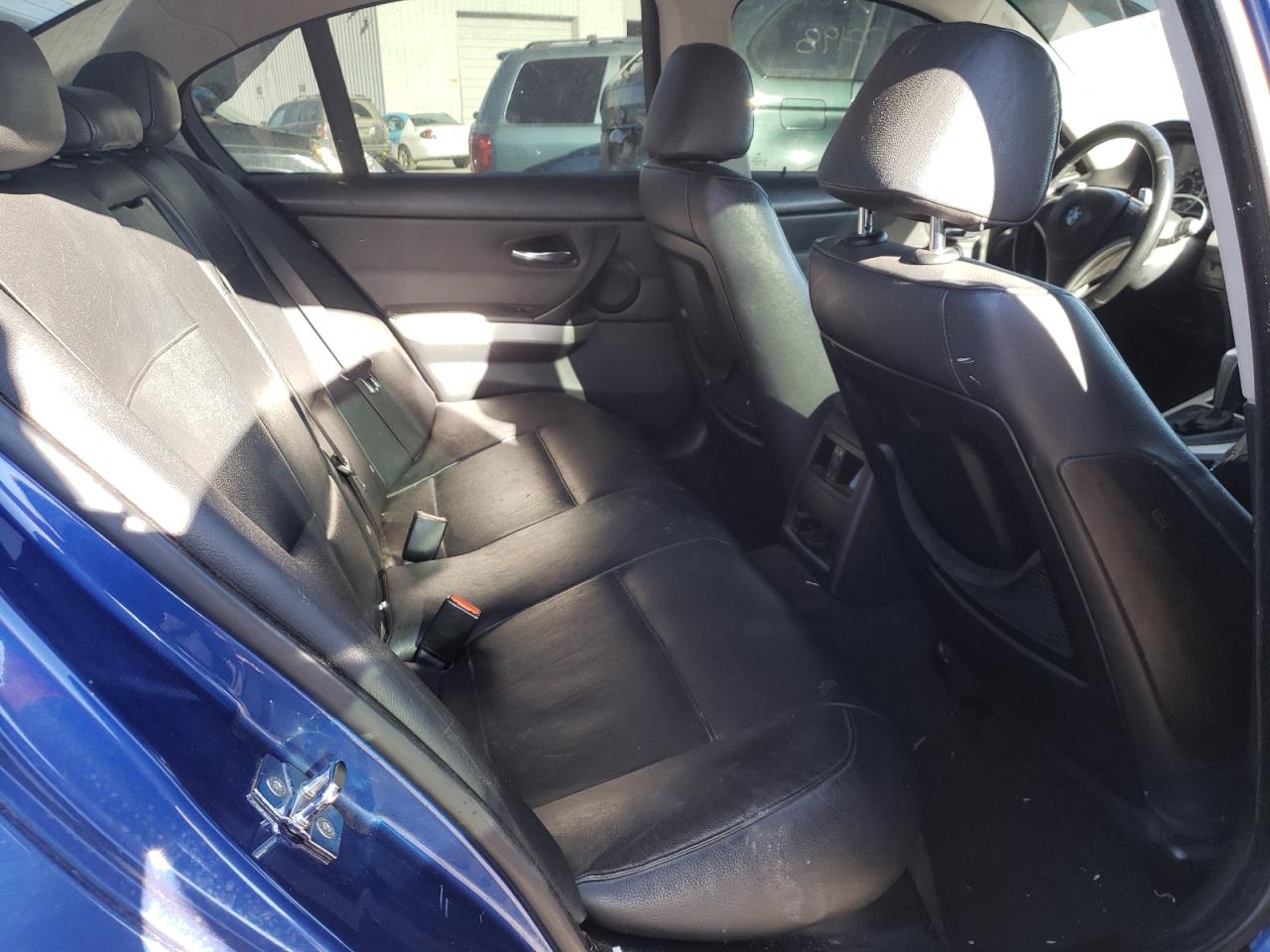 Photo 6 from auction – 2007 BMW 335 I with VIN WBAVB73577KY60957
