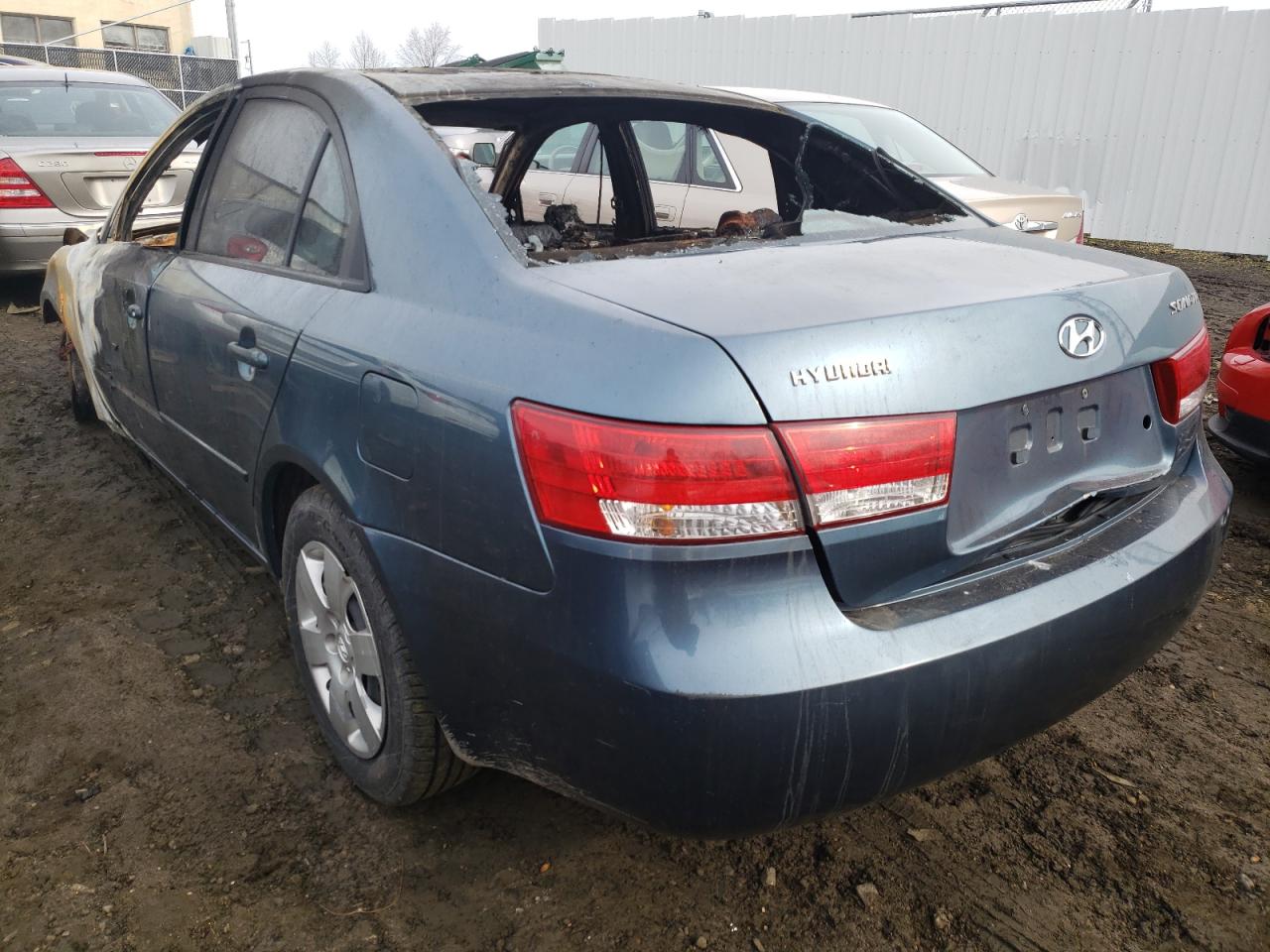Photo 3 from auction – 2006 HYUNDAI SONATA GL with VIN KMHET46C76A076366