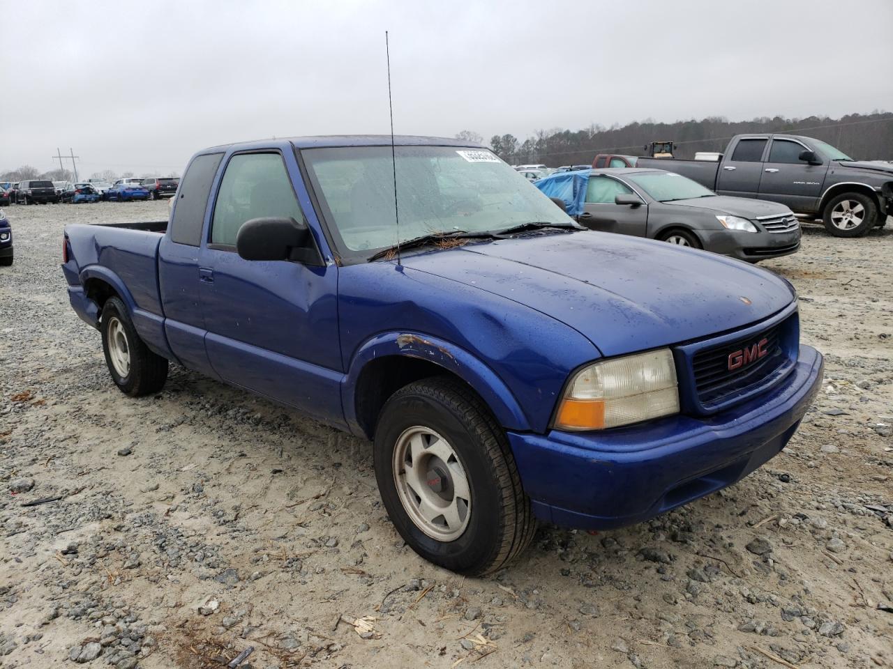GMC SONOMA 1998 with VIN 1GTCS194XW8532983 - Photo from auction