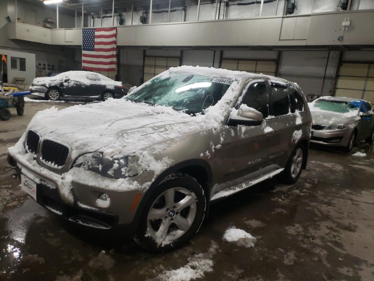 Photo 2 from auction – 2010 BMW X5 XDRIVE3 with VIN 5UXFE4C56AL277471