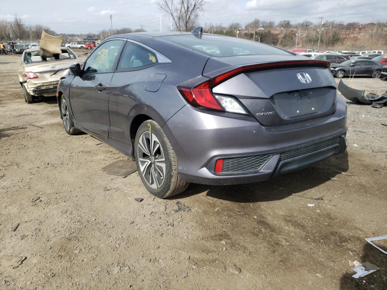 Photo 3 from auction – 2017 HONDA CIVIC EX with VIN 2HGFC3B30HH356659