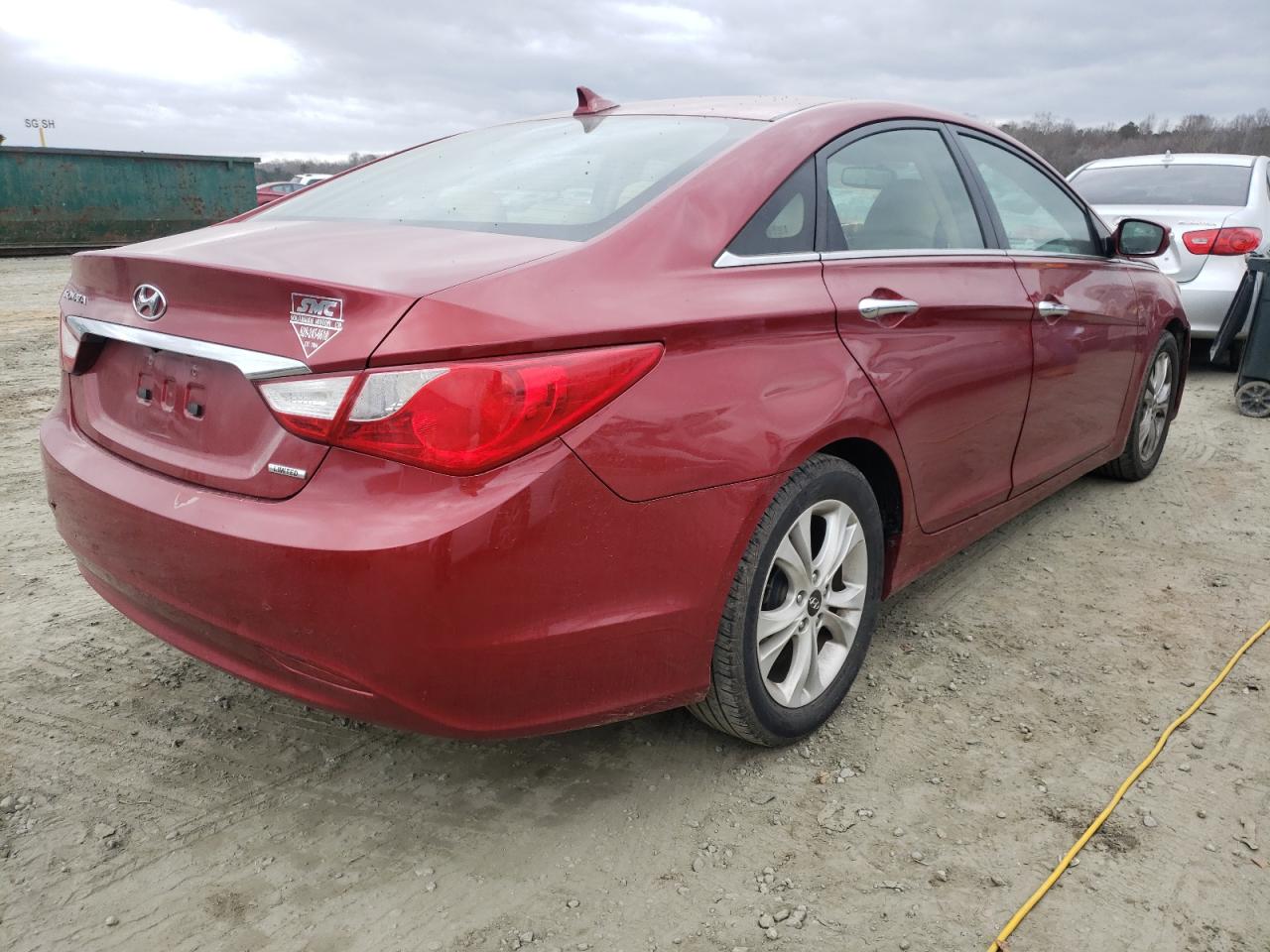 Photo 4 from auction – 2011 HYUNDAI SONATA SE with VIN 5NPEC4AC6BH096445
