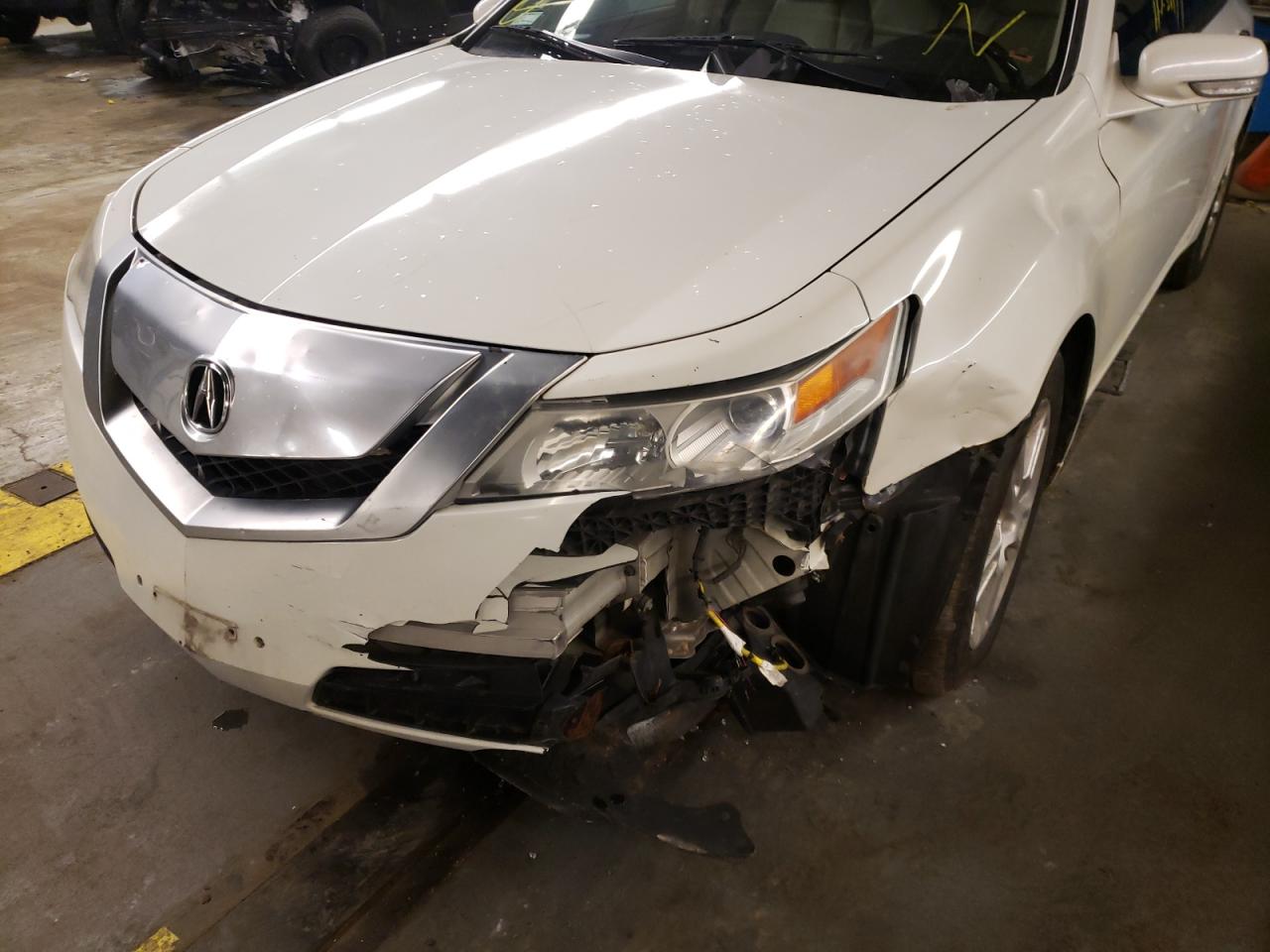 Photo 9 from auction – 2009 ACURA TL with VIN 19UUA86539A017657