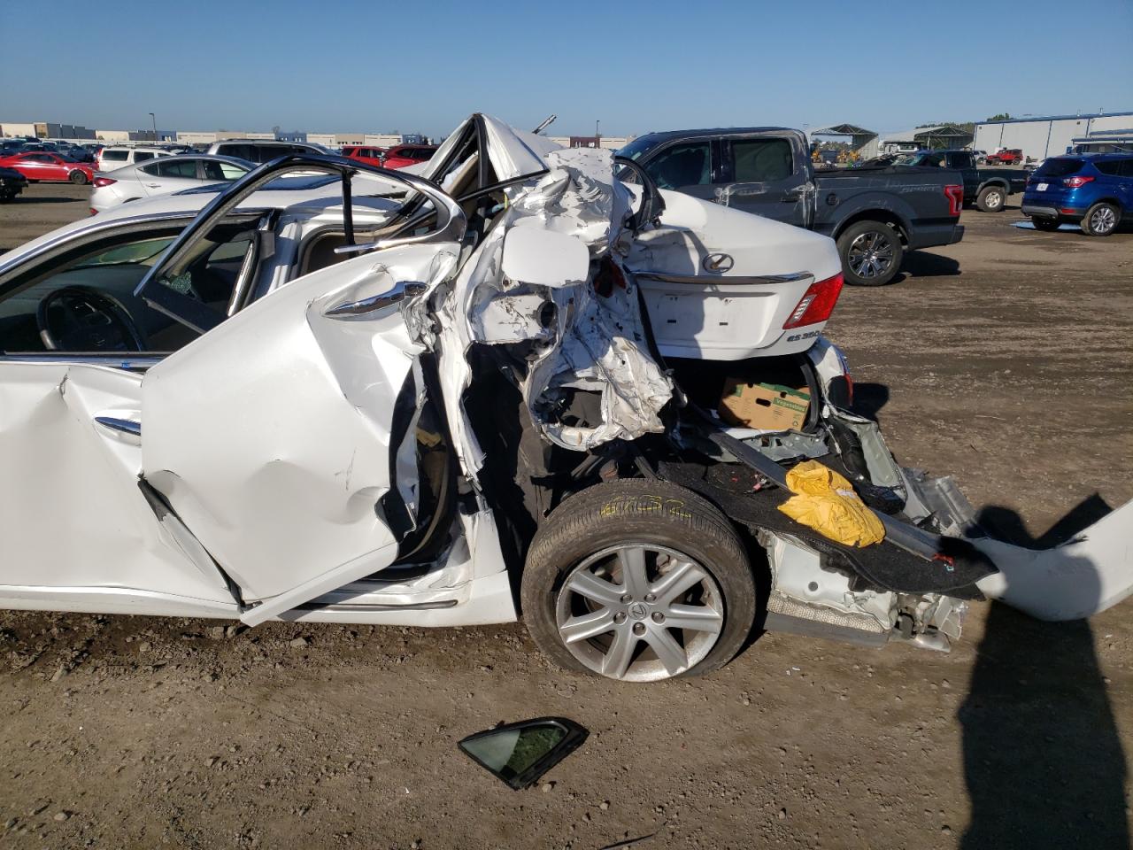 Photo 10 from auction – 2009 LEXUS ES 350 with VIN JTHBJ46G392321046