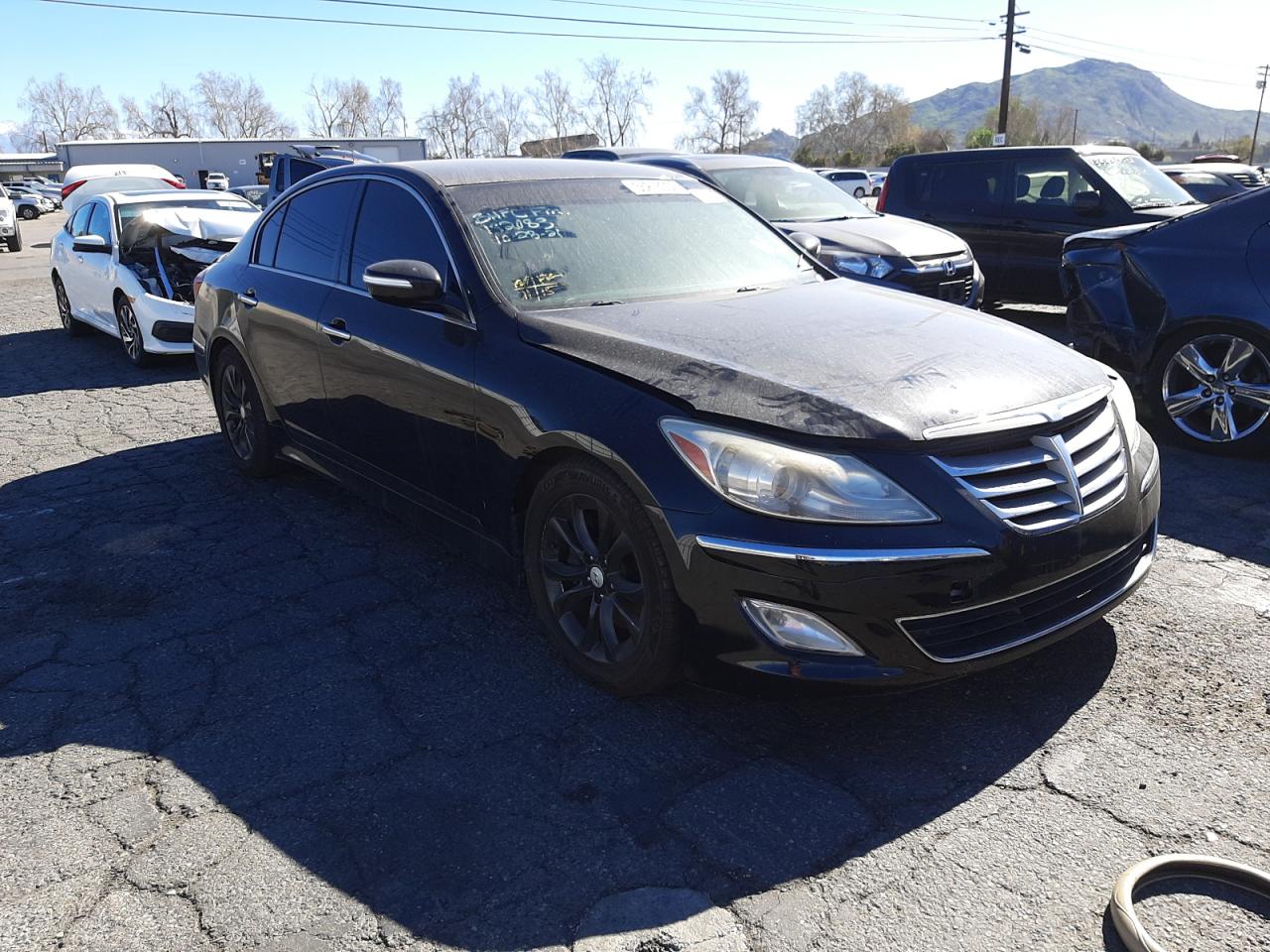 Photo 1 from auction – 2012 HYUNDAI GENESIS 3. with VIN KMHGC4DD7CU192083