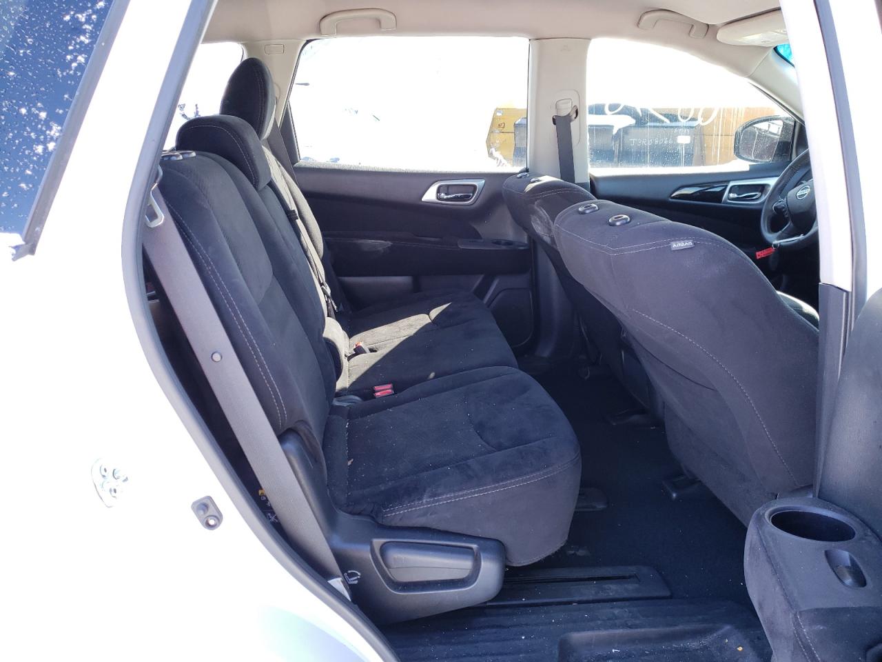 Photo 6 from auction – 2016 NISSAN PATHFINDER with VIN 5N1AR2MM1GC624090