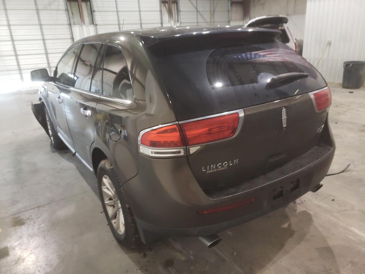 Photo 3 from auction – 2011 LINCOLN MKX with VIN 2LMDJ6JK7BBJ09025