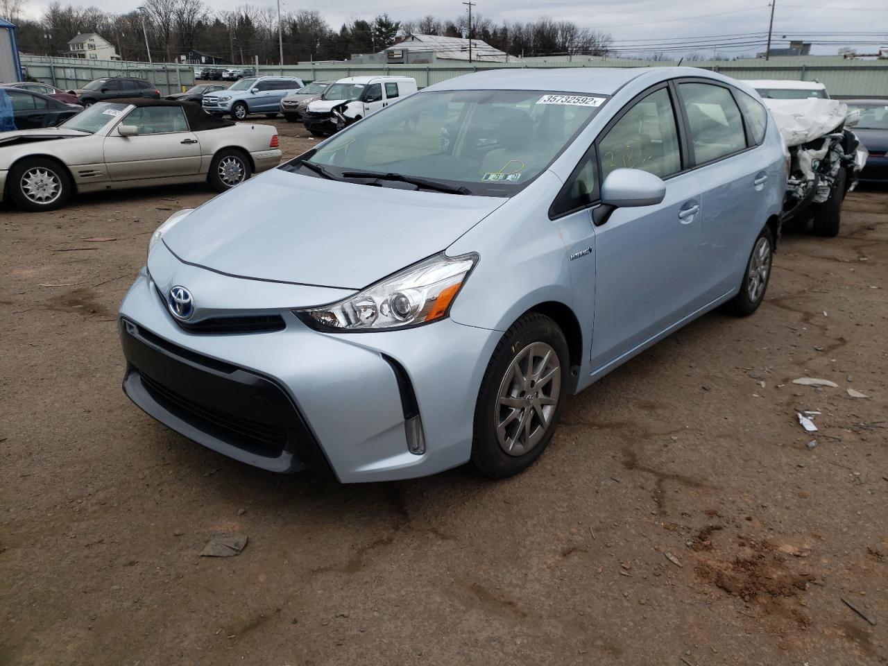 Photo 2 from auction – 2015 TOYOTA PRIUS V with VIN JTDZN3EU4FJ033592