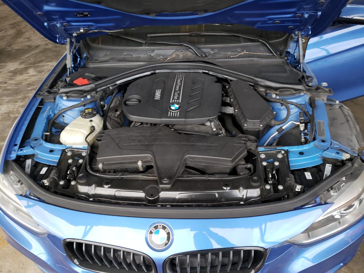 Photo 7 from auction – 2015 BMW 328 D XDRI with VIN WBA3K5C50FK300482