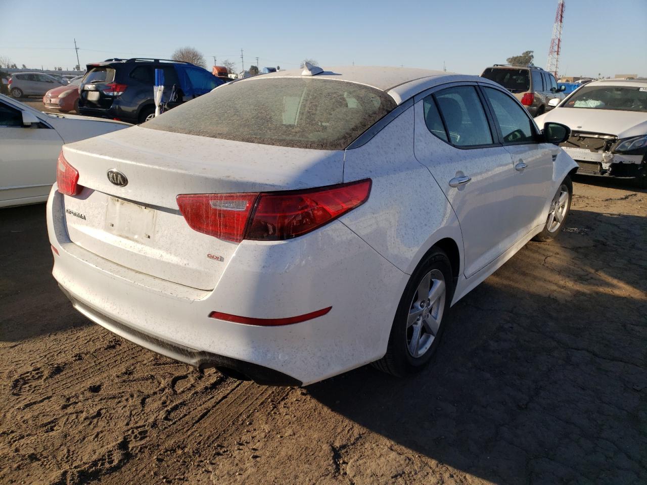 Photo 4 from auction – 2015 KIA OPTIMA LX with VIN 5XXGM4A78FG388222