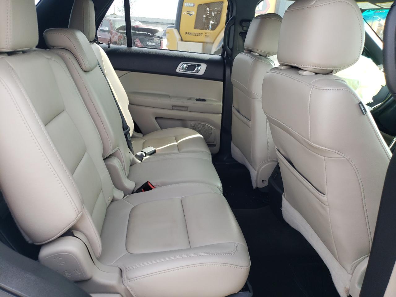 Photo 6 from auction – 2014 FORD EXPLORER X with VIN 1FM5K7D85EGA16035