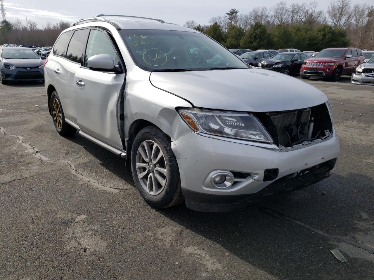 NISSAN PATHFINDER 2016 with VIN 5N1AR2MM1GC665397 - Photo from auction