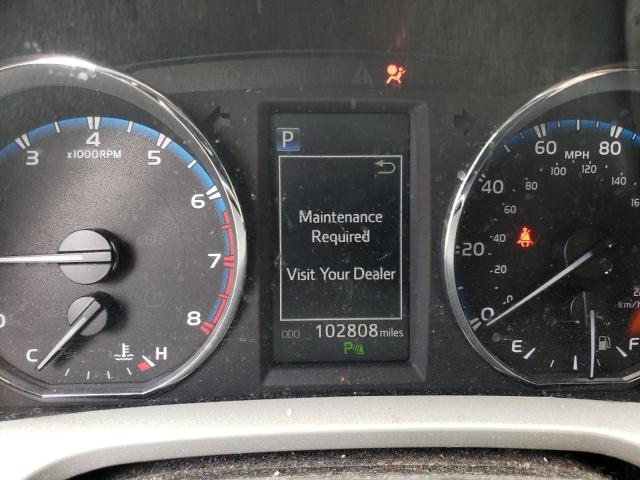 Photo 8 from auction – 2016 TOYOTA RAV4 XLE with VIN 2T3WFREV6GW259552