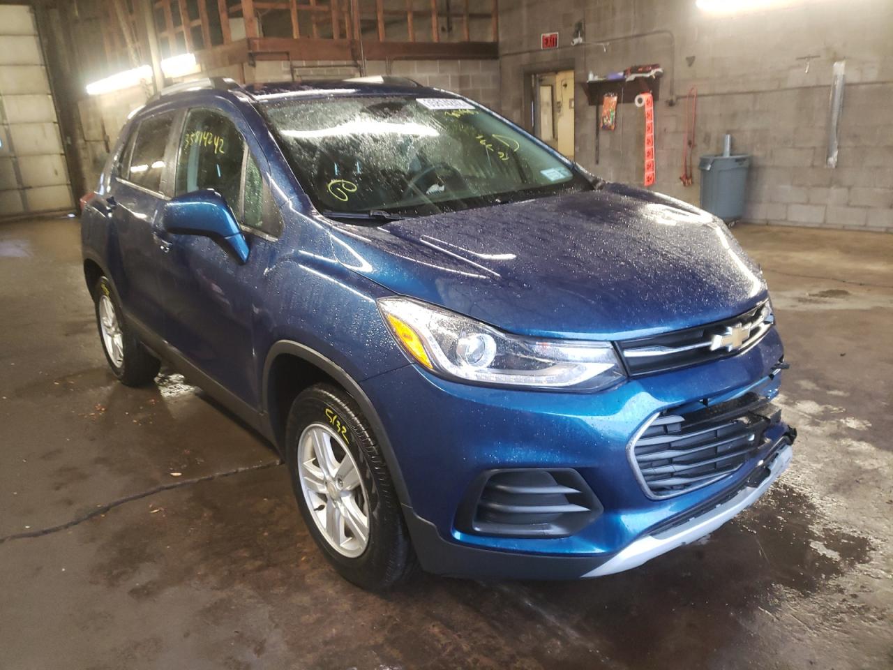 CHEVROLET TRAX 1LT 2020 with VIN 3GNCJPSB0LL303585 - Photo from auction