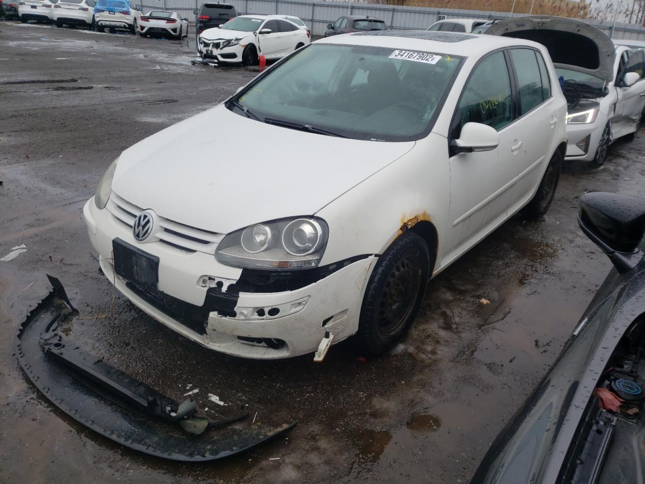 Photo 2 from auction – 2009 VOLKSWAGEN RABBIT with VIN WVWDA71K39W110669