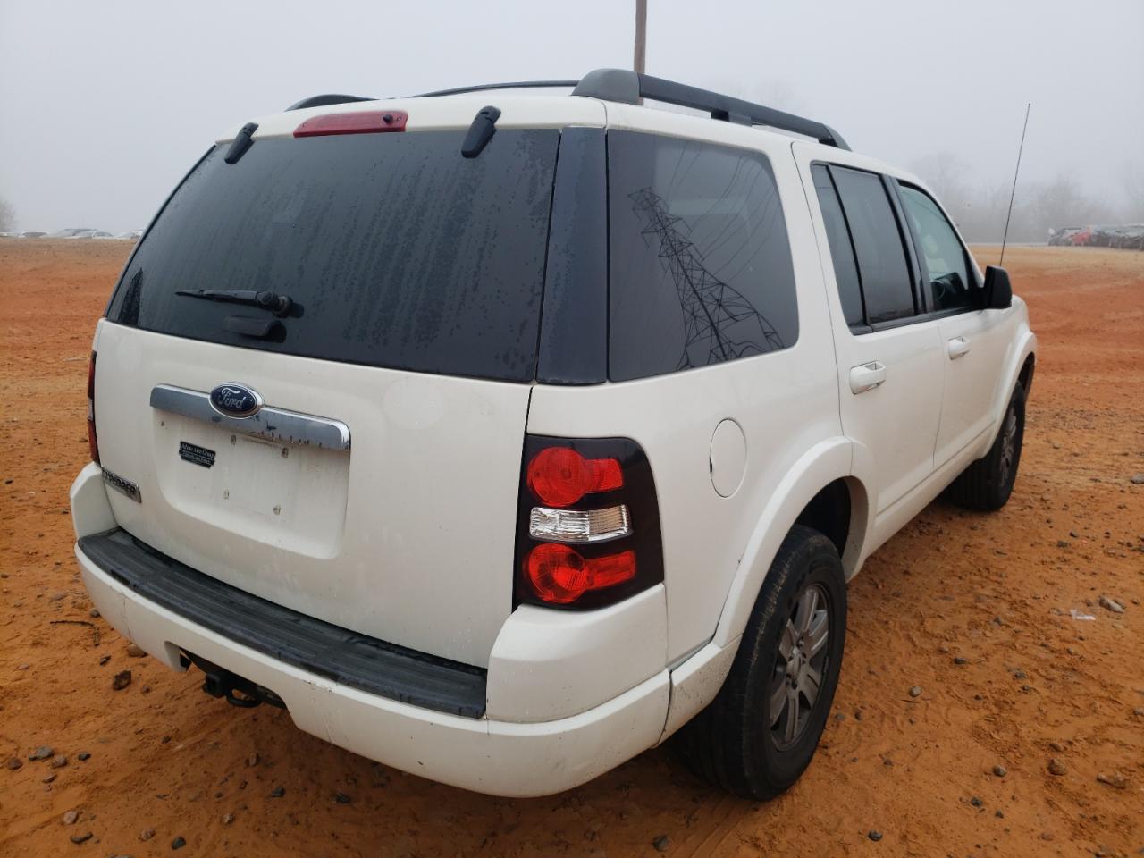 Photo 4 from auction – 2010 FORD EXPLORER X with VIN 1FMEU6DE5AUA37103
