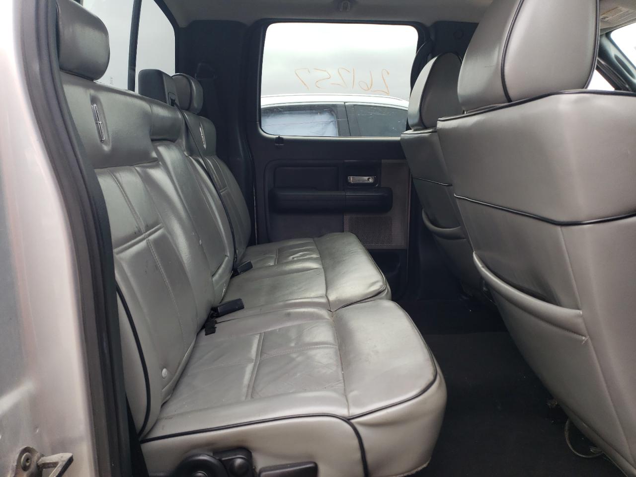 Photo 6 from auction – 2007 LINCOLN MARK LT with VIN 5LTPW165X7FJ11326