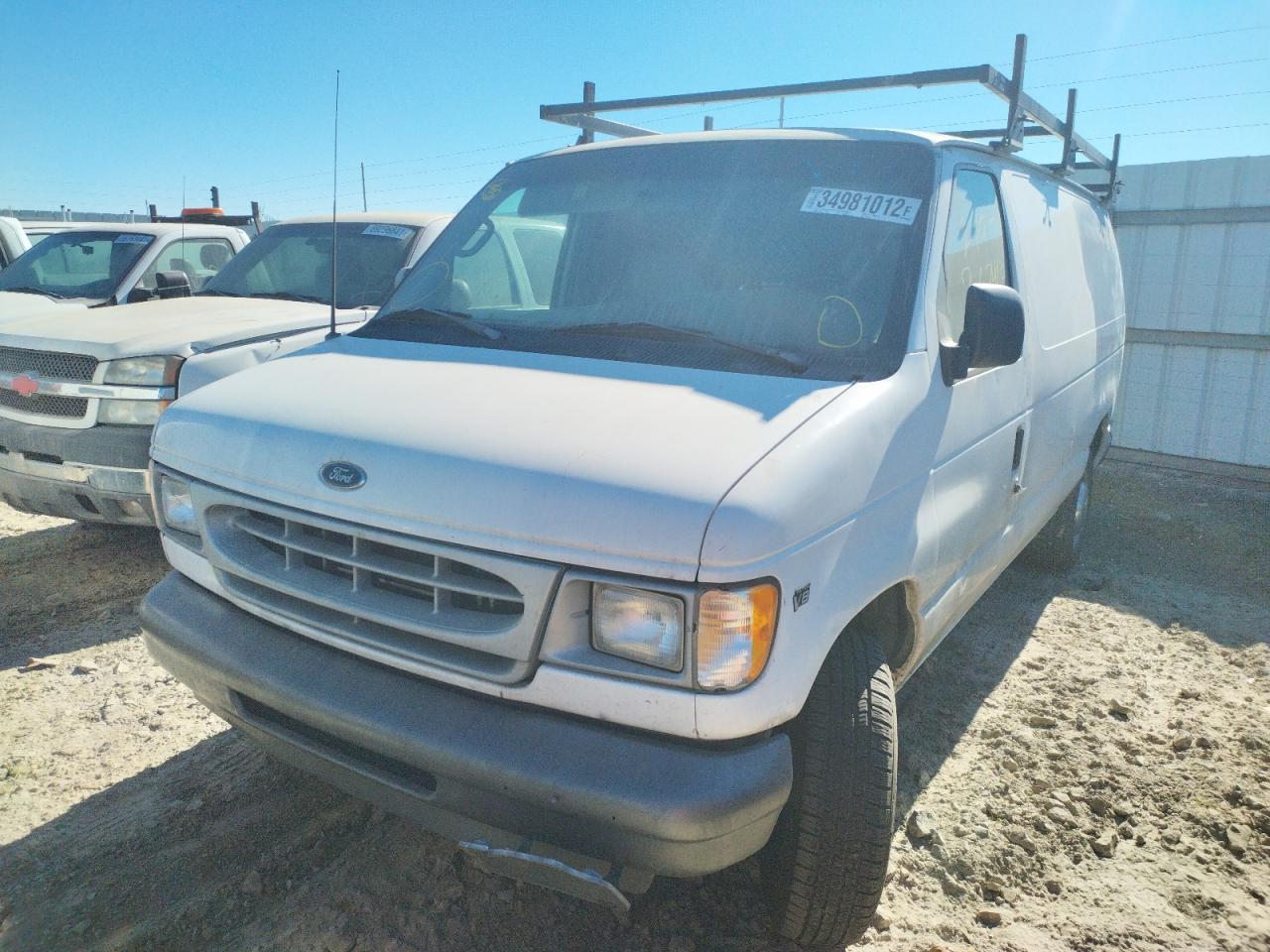 Photo 2 from auction – 2002 FORD ECONOLINE with VIN 1FTNE24LX2HA67135