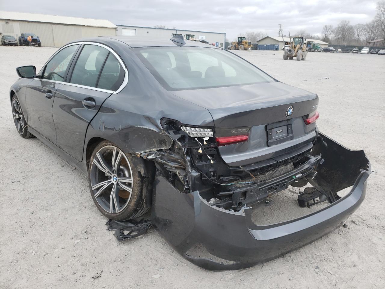 Photo 3 from auction – 2020 BMW 330I with VIN 3MW5R1J04L8B05051