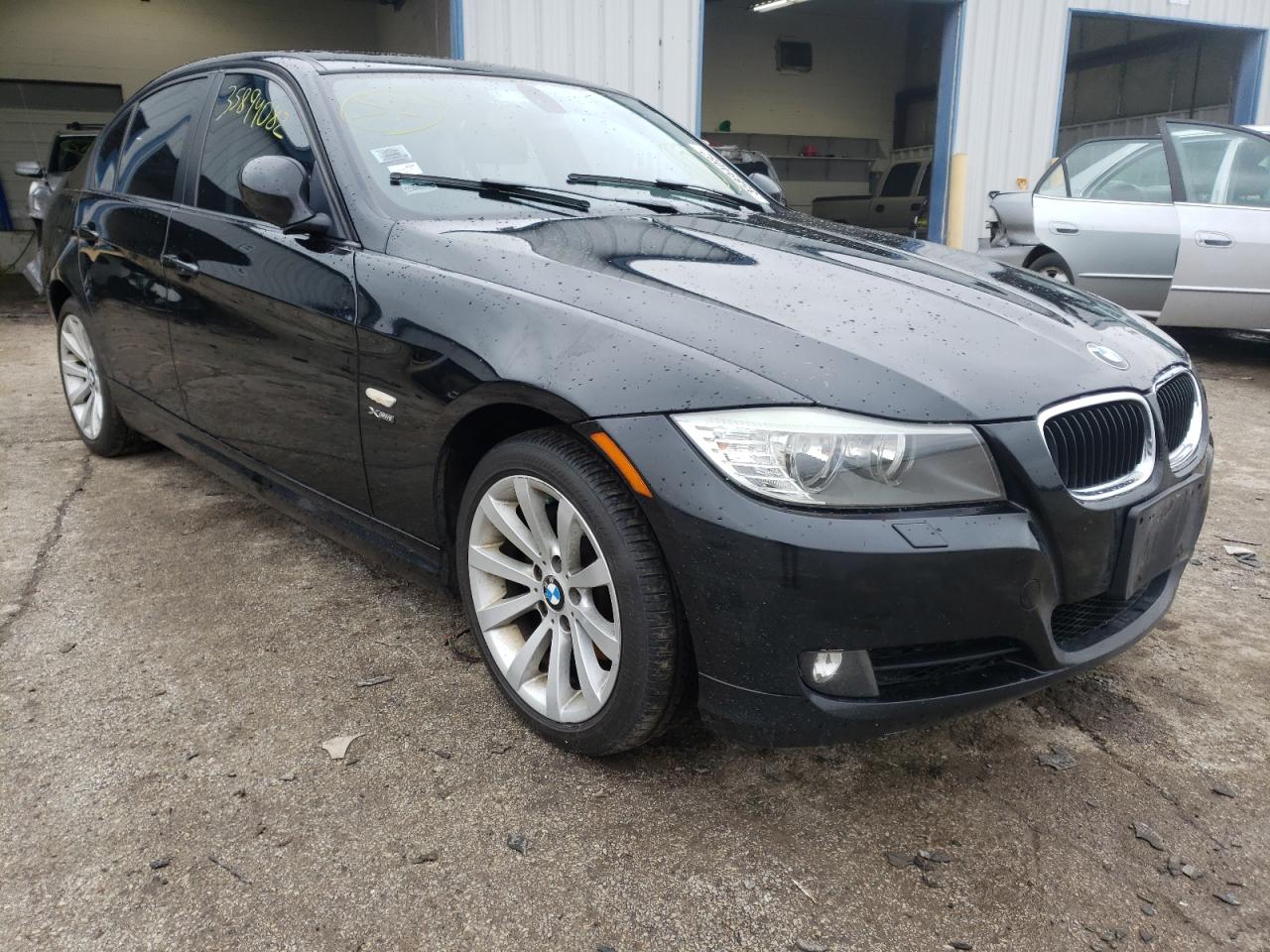 BMW 328 XI 2011 с VIN WBAPK7C55BA820531 - Фото с аукциона