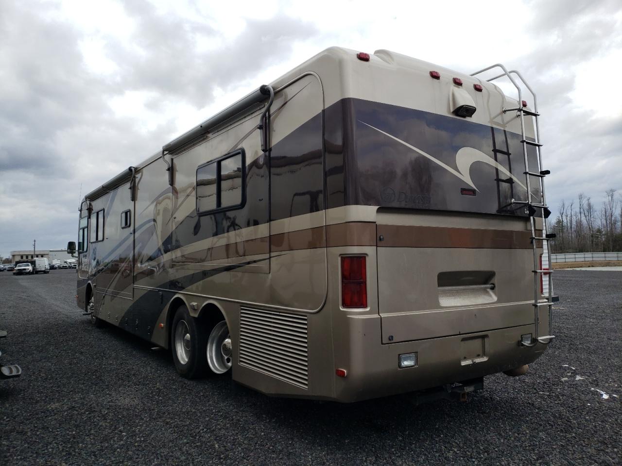 Photo 3 from auction – 2001 ROADMASTER RAIL MTRHM with VIN 1RF12061411014096