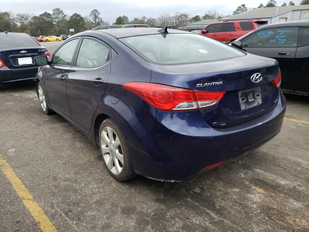 Photo 3 from auction – 2011 HYUNDAI ELANTRA GL with VIN 5NPDH4AE0BH046705