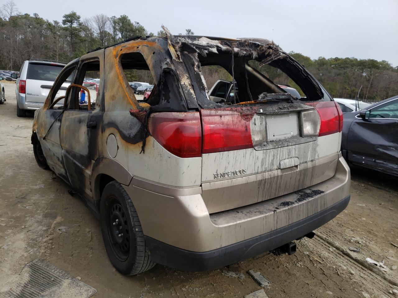 Photo 3 from auction – 2005 BUICK RENDEZVOUS with VIN 3G5DA03E45S558513