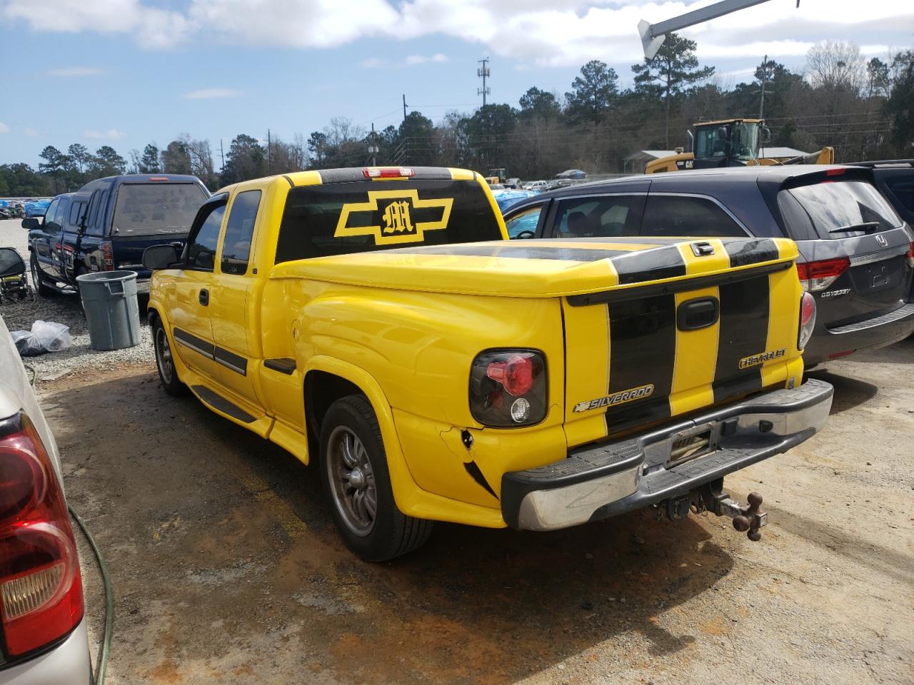 Photo 3 from auction – 2003 CHEVROLET SILVERADO with VIN 1GCEC19T63Z230268