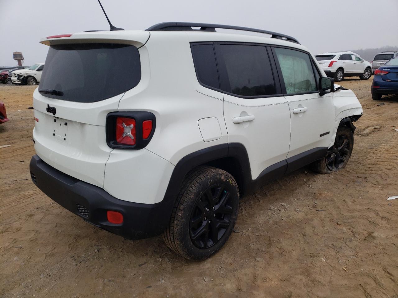 Photo 4 from auction – 2017 JEEP RENEGADE L with VIN ZACCJBBB3HPG03454