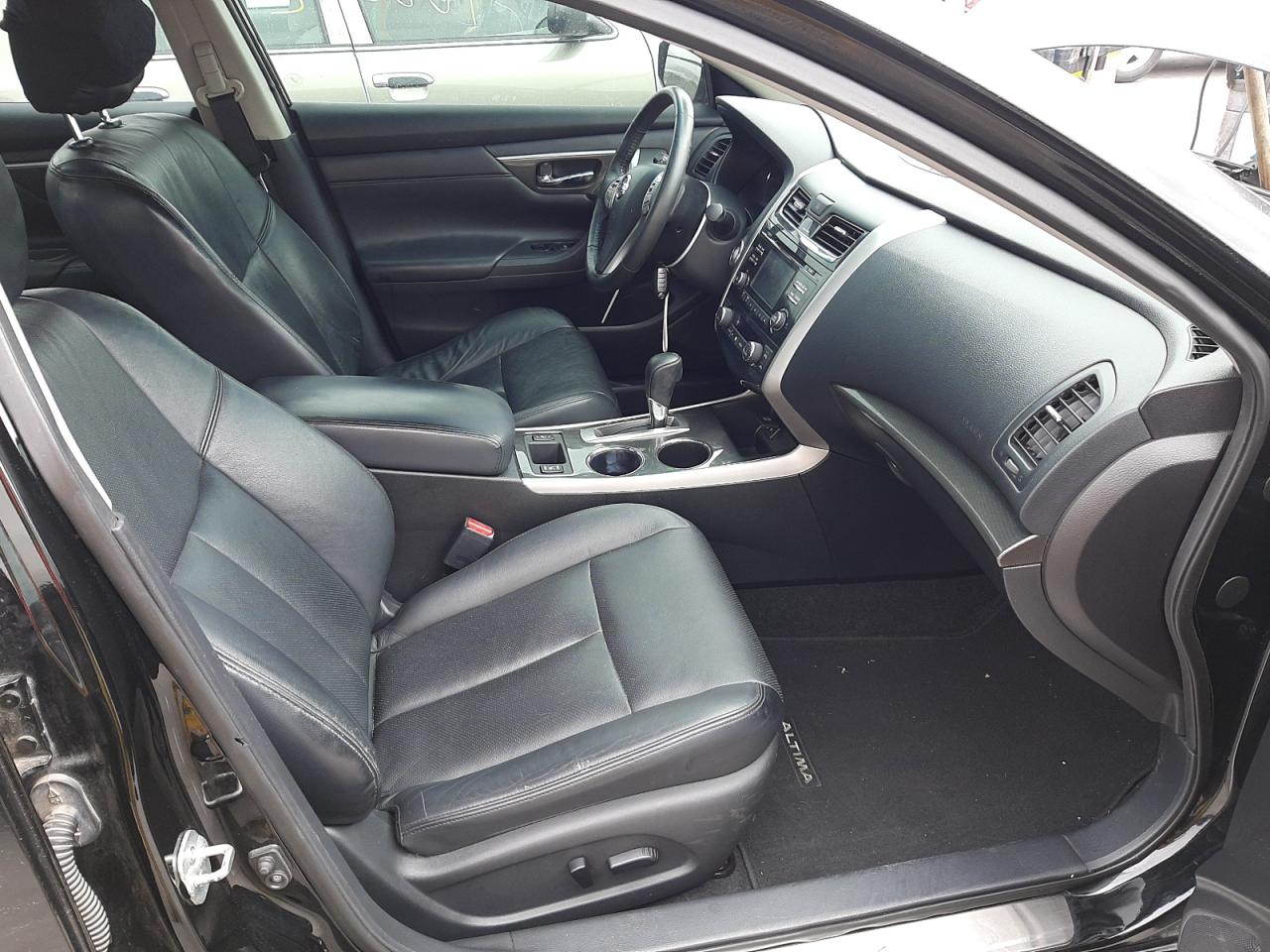 Photo 5 from auction – 2015 NISSAN ALTIMA 2.5 with VIN 1N4AL3AP7FN381971