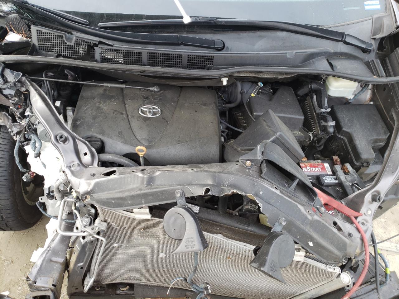 Photo 7 from auction – 2017 TOYOTA SIENNA LE with VIN 5TDKZ3DC2HS789409