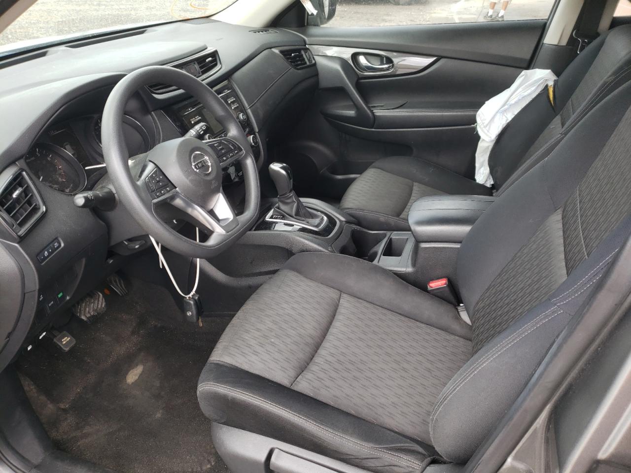 Photo 5 from auction – 2017 NISSAN ROGUE S with VIN JN8AT2MT2HW138485
