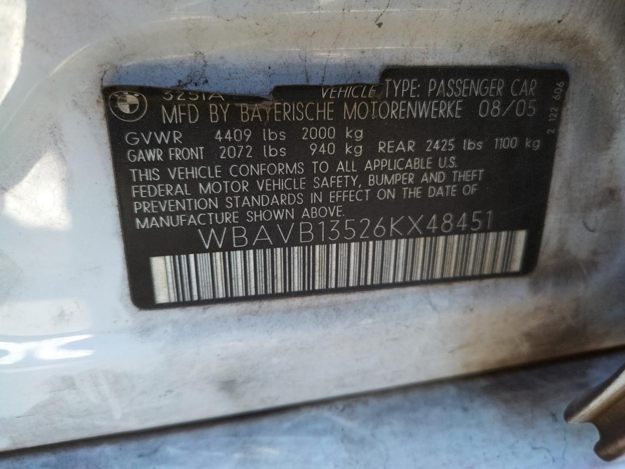 Photo 10 from auction – 2006 BMW 325 I with VIN WBAVB13526KX48451