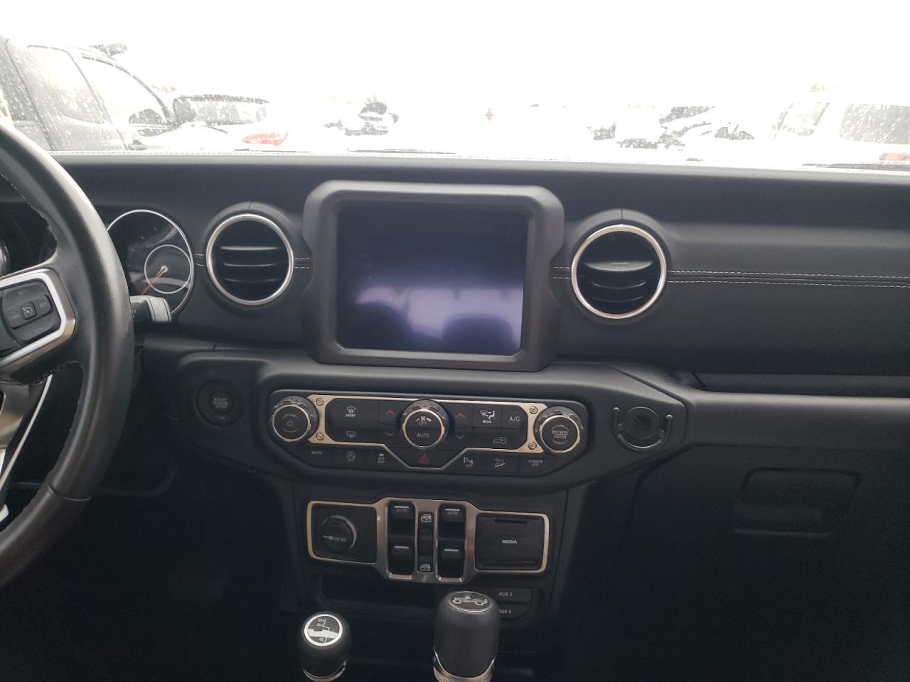Photo 9 from auction – 2018 JEEP WRANGLER U with VIN 1C4HJXEG2JW136174